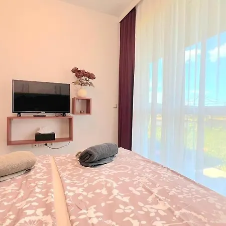Sea & Forest Retreat Апартамент Варна